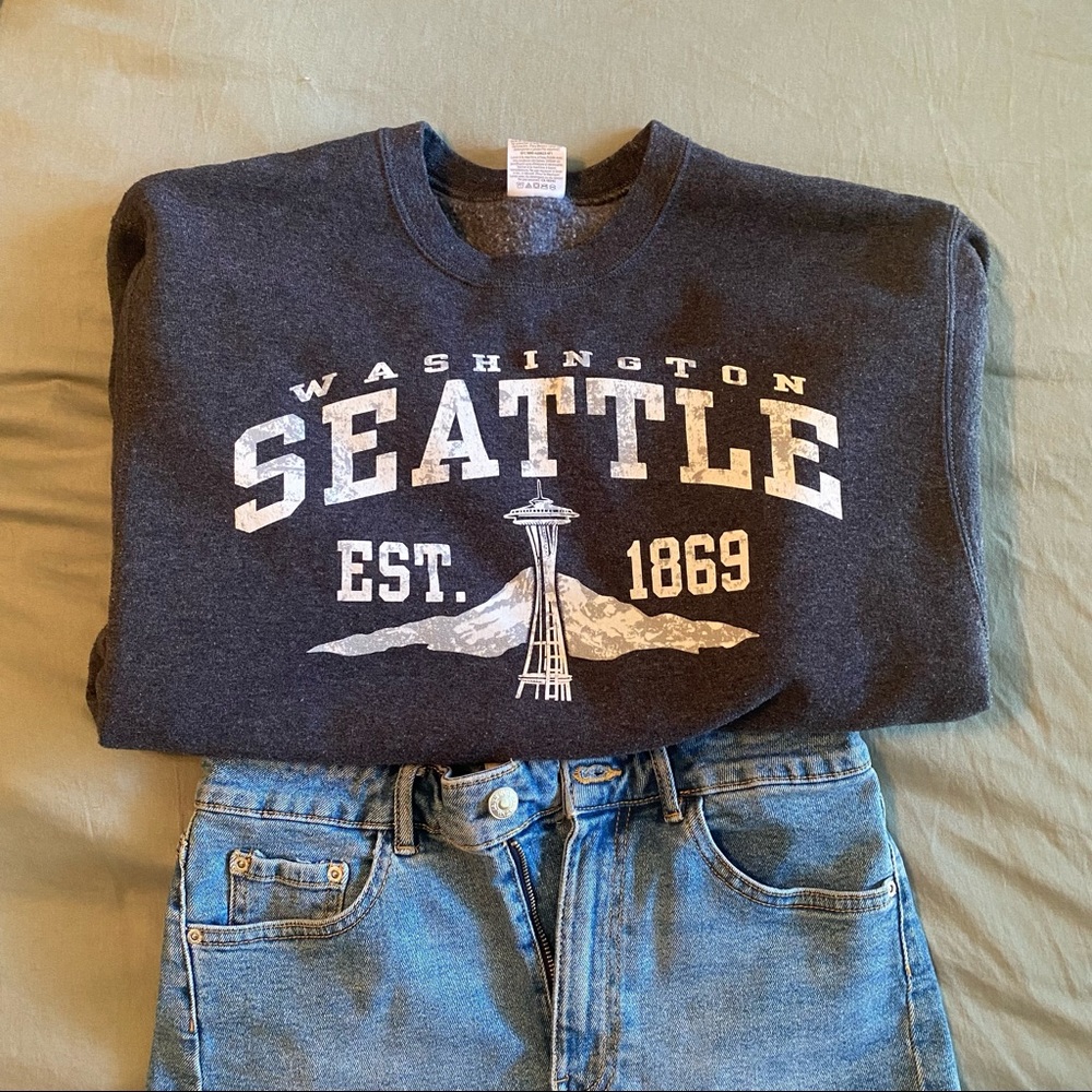 Vintage Seattle Crewneck